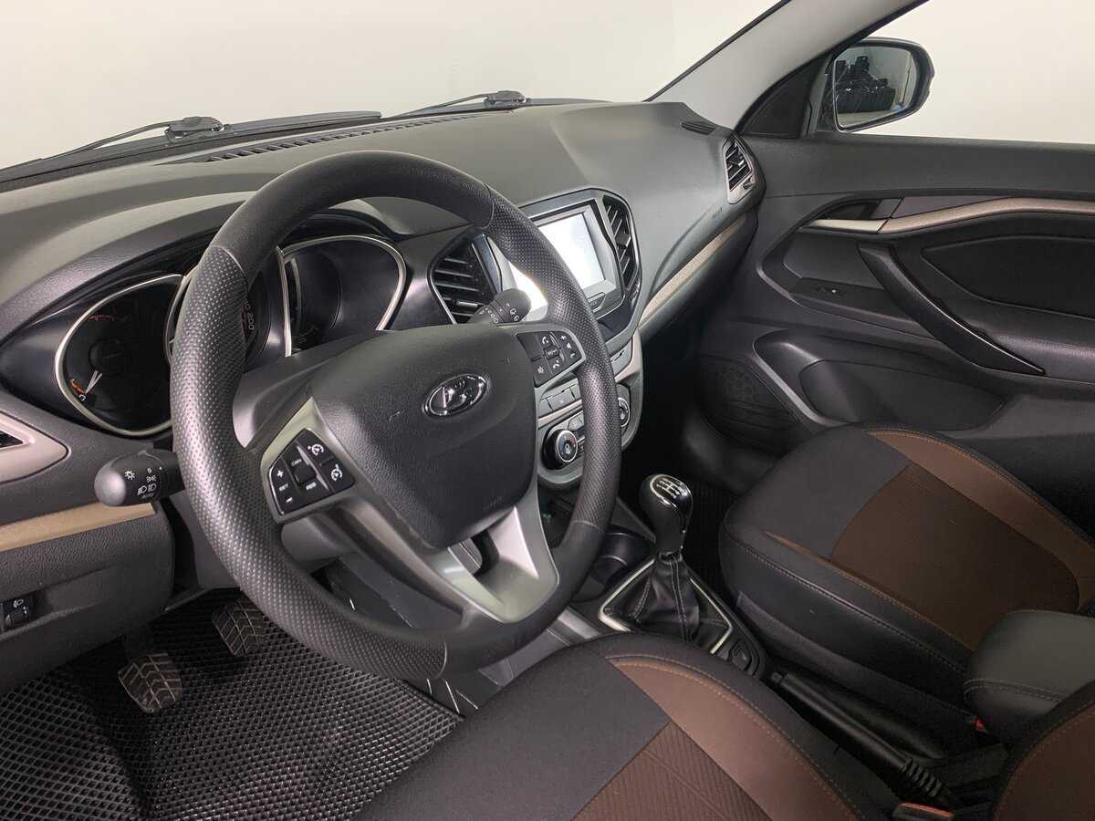 Lada (ВАЗ) Vesta 2019 года с пробегом. Фото: #11
