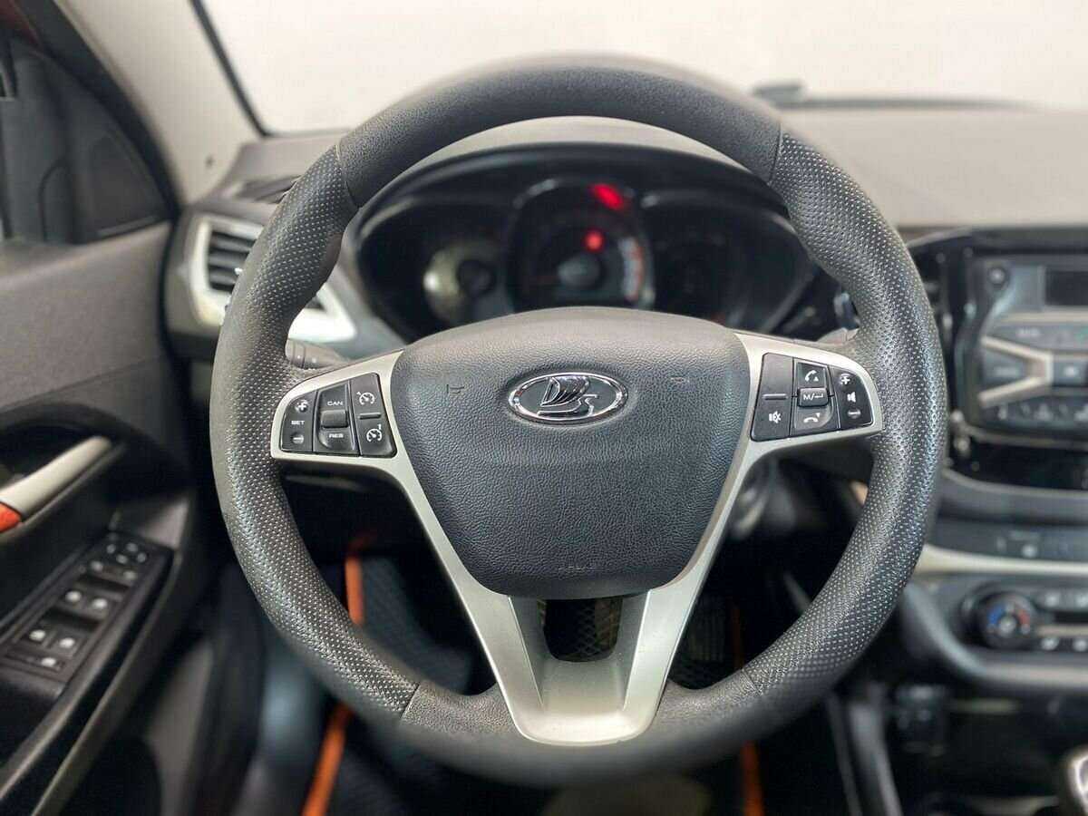 Lada (ВАЗ) Vesta 2020 года с пробегом. Фото: #11