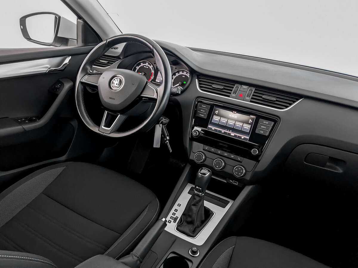Skoda Octavia 2020 года с пробегом. Фото: #21