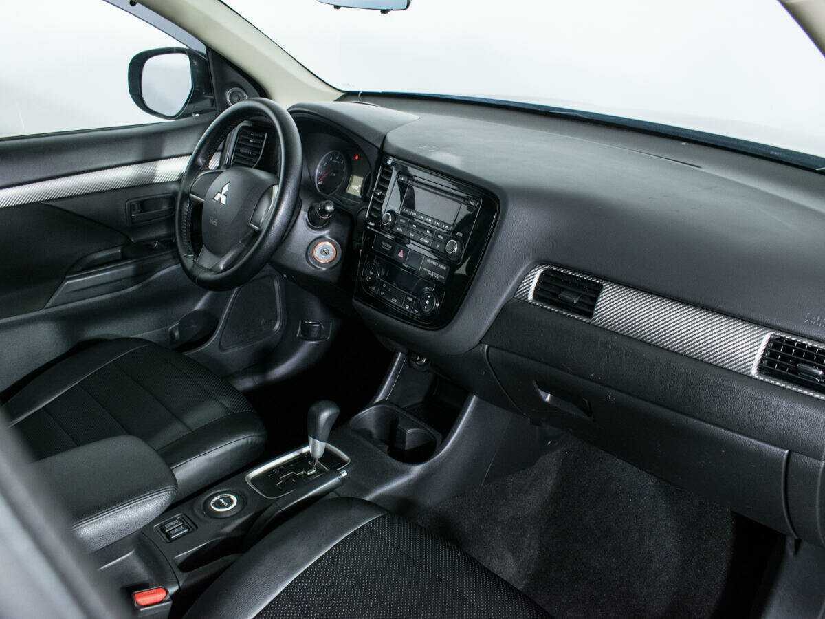 Mitsubishi Outlander 2014 года с пробегом. Фото: #8