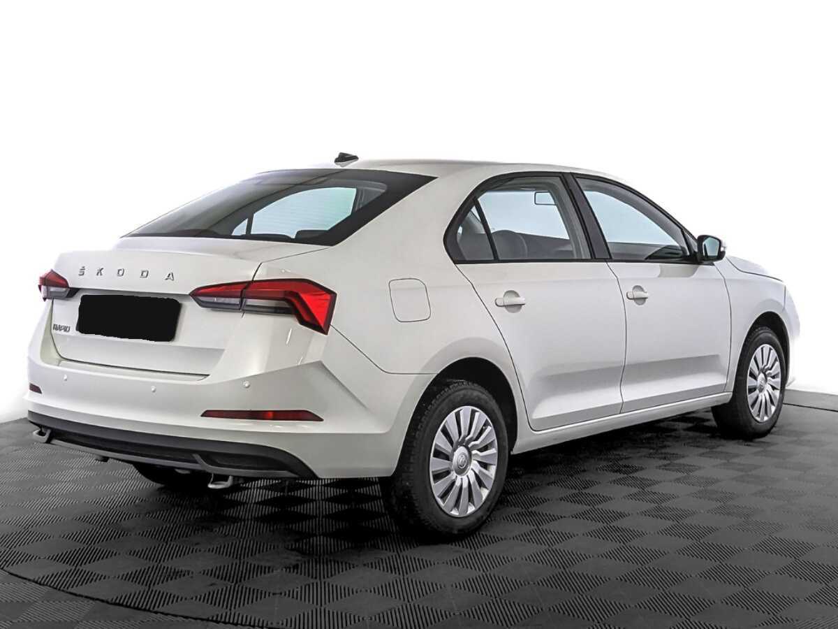Skoda Rapid 2021 года с пробегом. Фото: #4