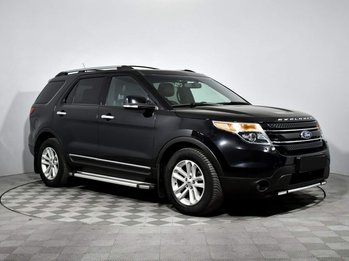 Ford Explorer 2014 года с пробегом. Фото: #2