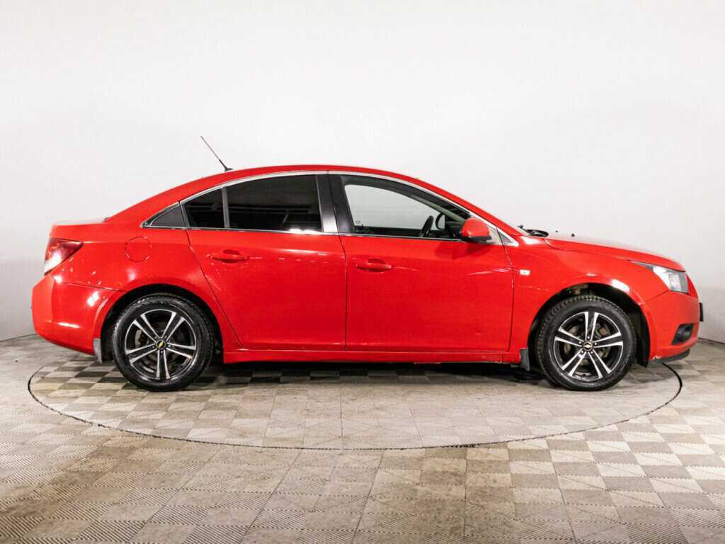 Chevrolet Cruze 2012 года с пробегом. Фото: #3