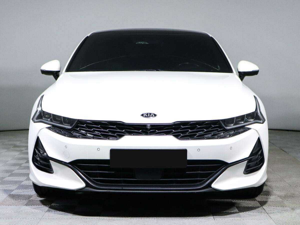 Kia K5 2020 года с пробегом. Фото: #1