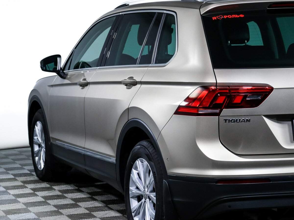 Volkswagen Tiguan 2017 года с пробегом. Фото: #12