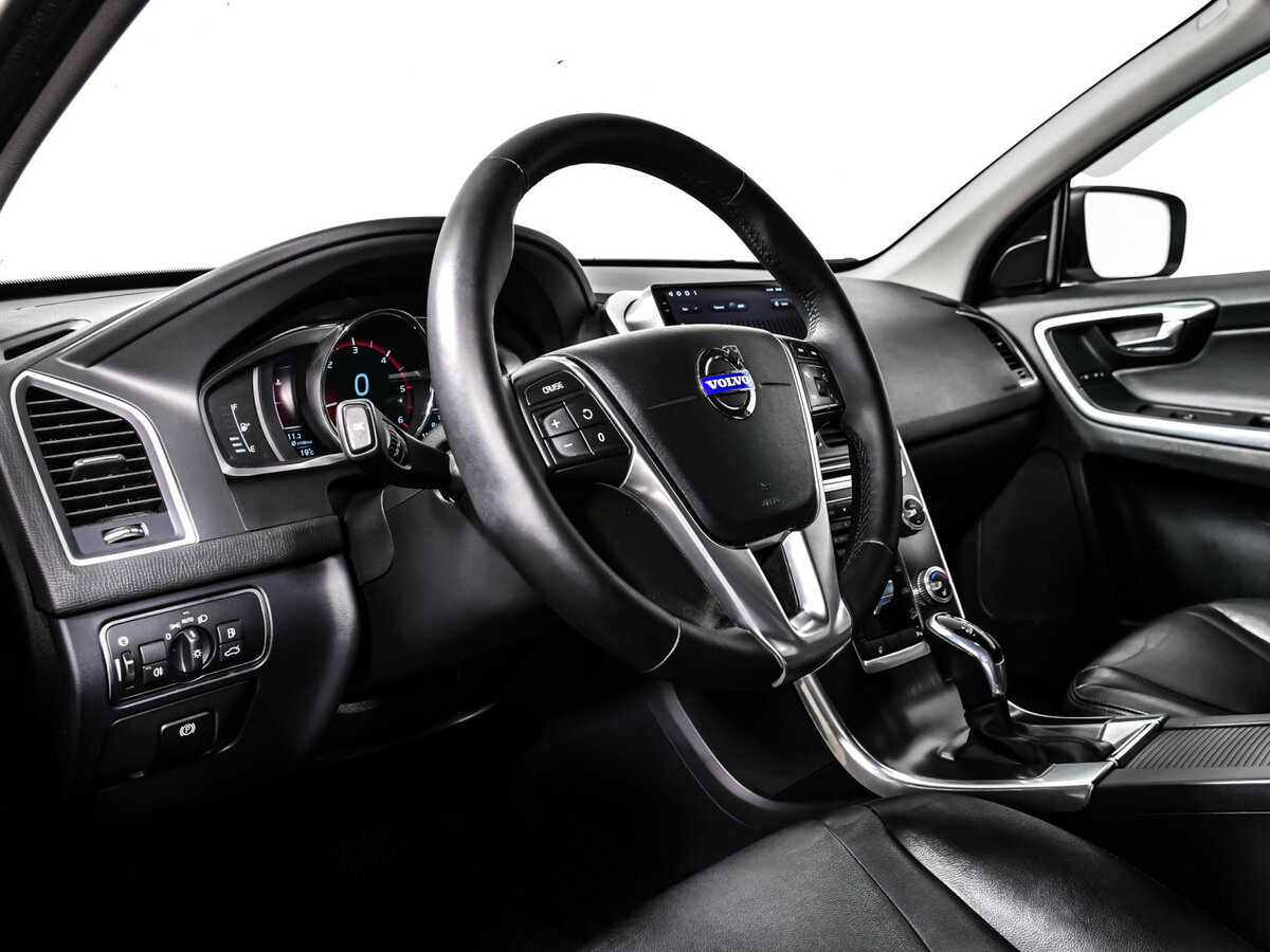 Volvo XC60 2015 года с пробегом. Фото: #12