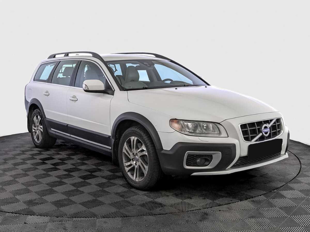 Volvo XC70 2012 года с пробегом. Фото: #2