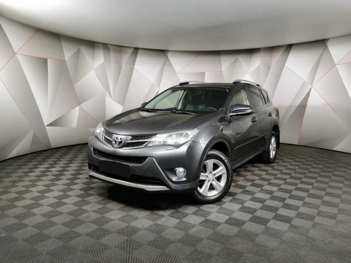 Toyota RAV4 2014 года с пробегом. Посмотреть фото