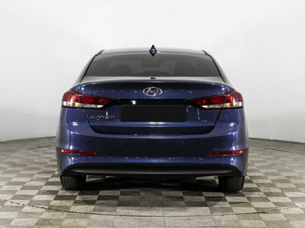 Hyundai Elantra 2017 года с пробегом. Фото: #5