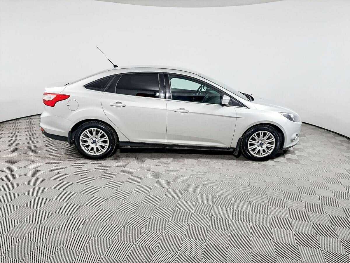 Ford Focus 2012 года с пробегом. Фото: #3