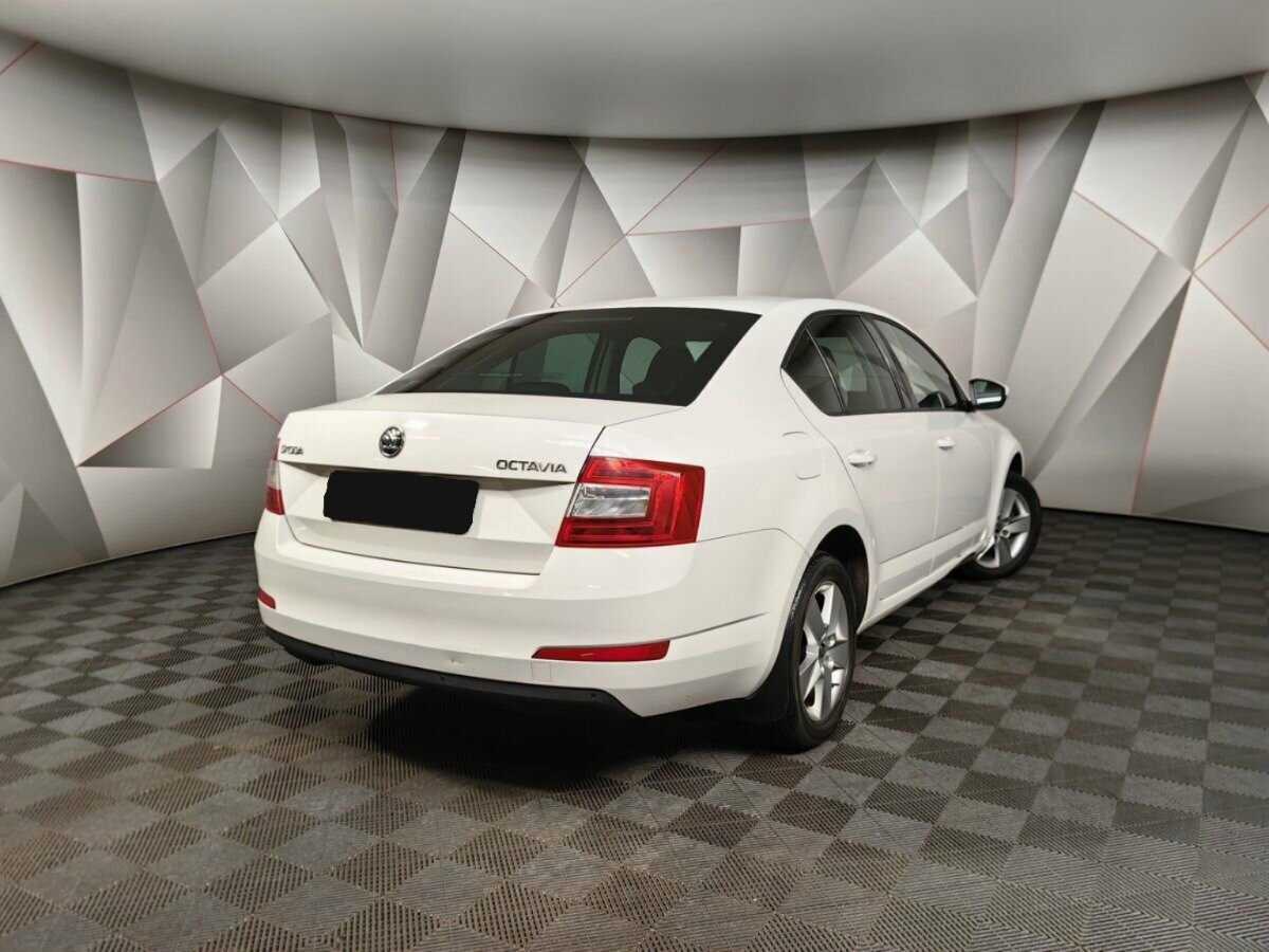 Skoda Octavia 2015 года с пробегом. Фото: #1