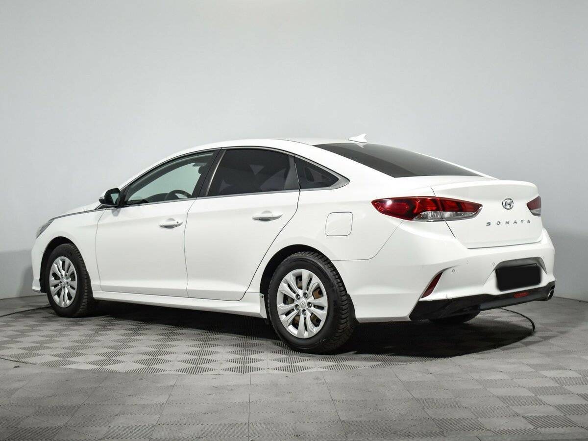 Hyundai Sonata 2019 года с пробегом. Фото: #5