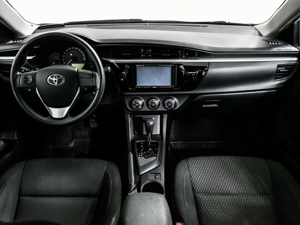 Toyota Corolla 2013 года с пробегом. Фото: #10