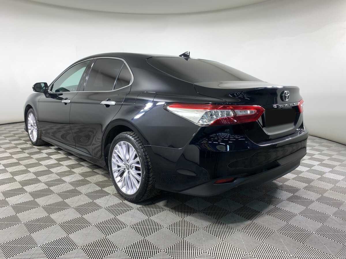 Toyota Camry 2020 года с пробегом. Фото: #6