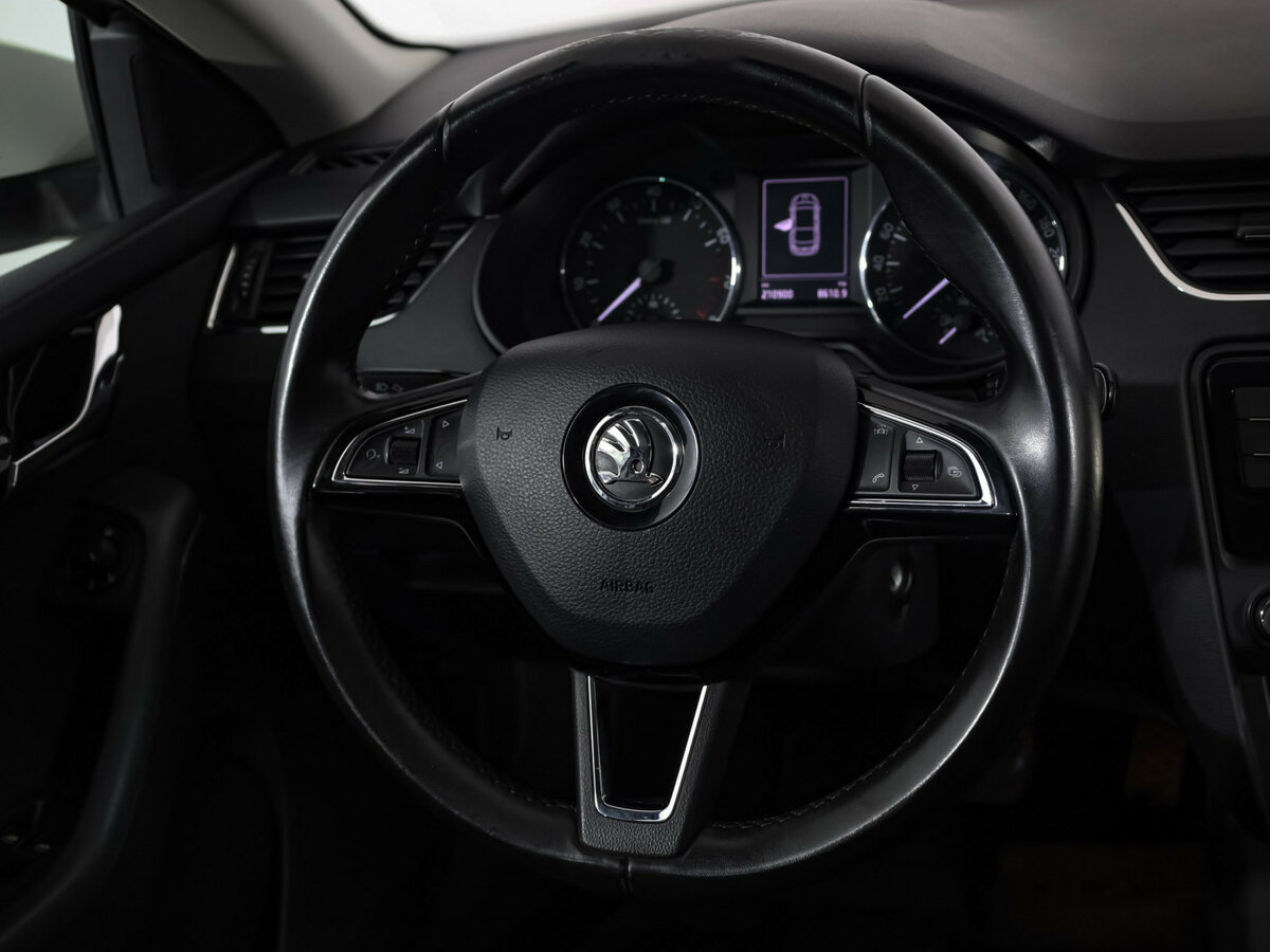 Skoda Octavia 2015 года с пробегом. Фото: #9
