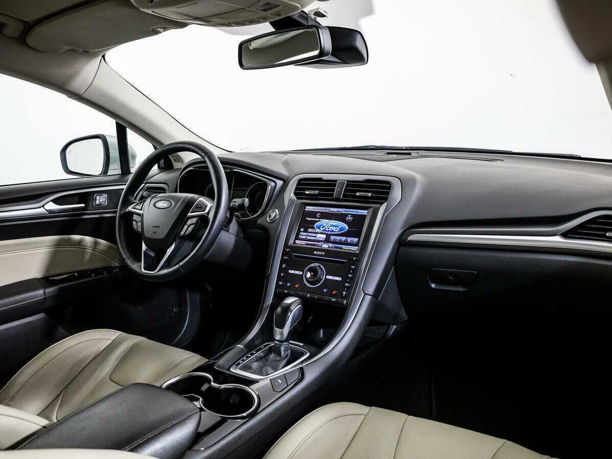 Ford Mondeo 2014 года с пробегом. Фото: #8