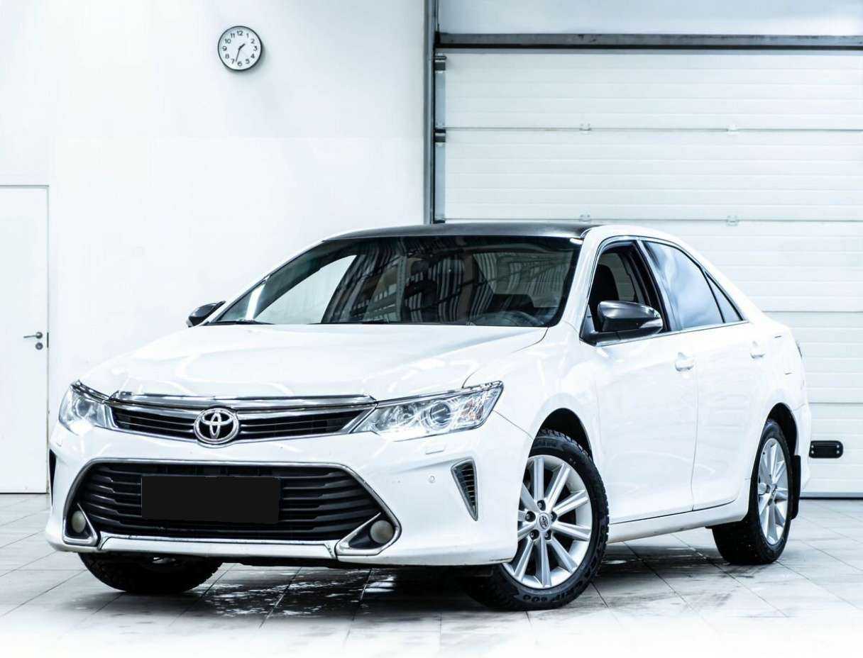 Toyota Camry 2016 года с пробегом. Фото: #0