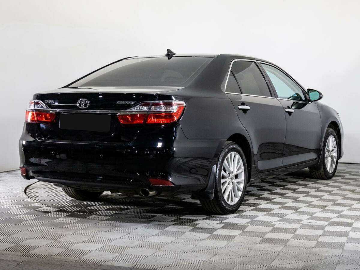 Toyota Camry 2015 года с пробегом. Фото: #3