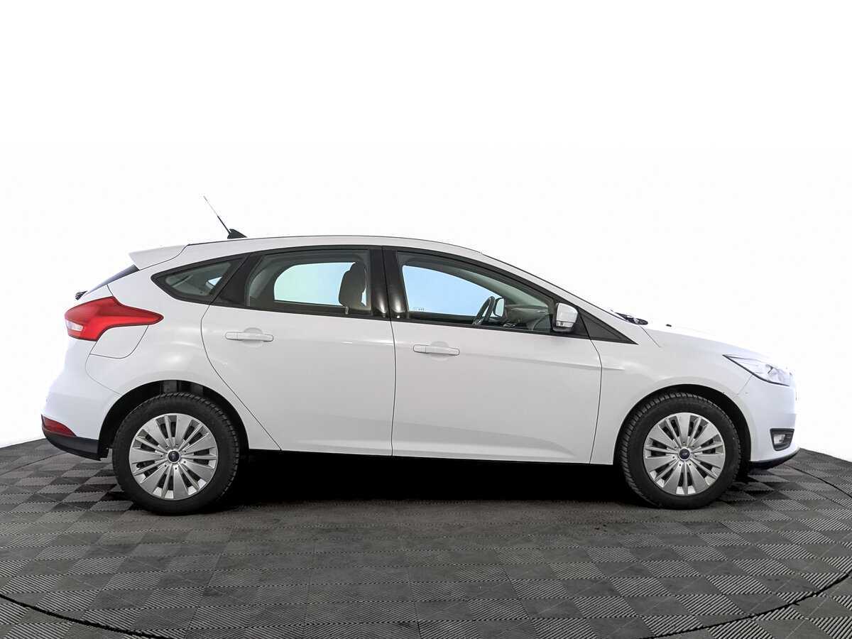 Ford Focus 2018 года с пробегом. Фото: #3