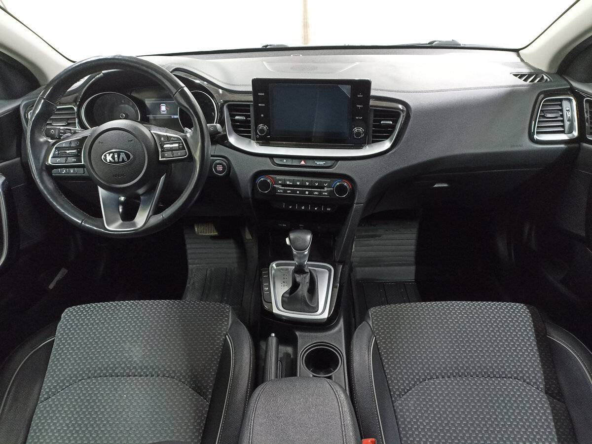 Kia Ceed 2021 года с пробегом. Фото: #13