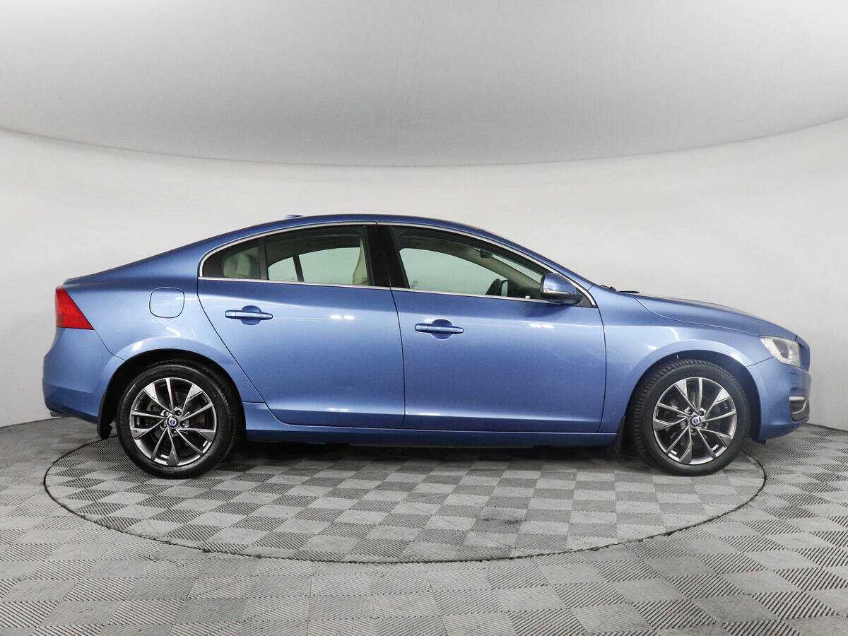 Volvo S60 2014 года с пробегом. Фото: #3
