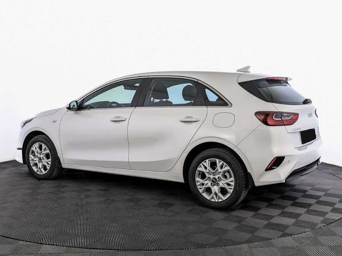 Kia Ceed 2022 года с пробегом. Фото: #6
