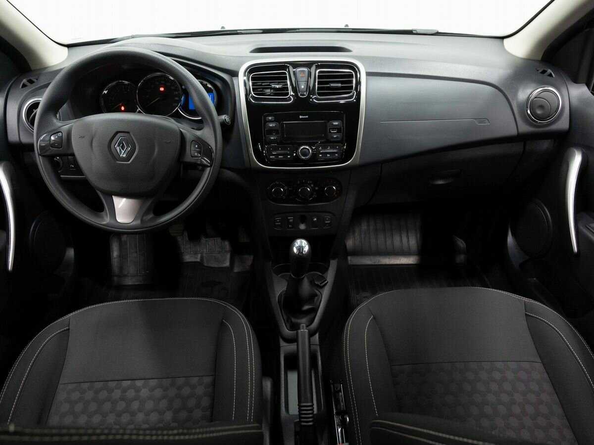 Renault Logan 2018 года с пробегом. Фото: #13