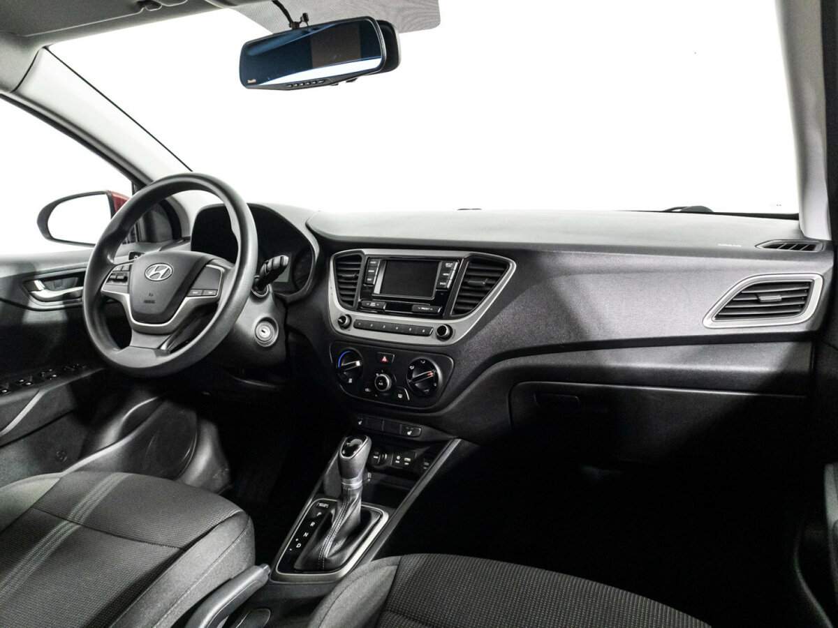 Hyundai Solaris 2018 года с пробегом. Фото: #8