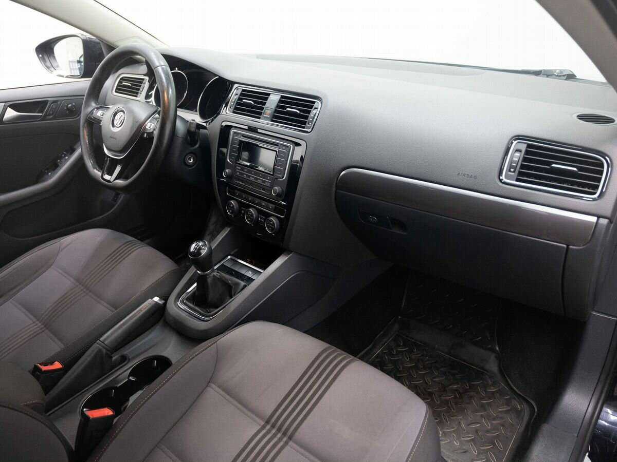 Volkswagen Jetta 2016 года с пробегом. Фото: #9