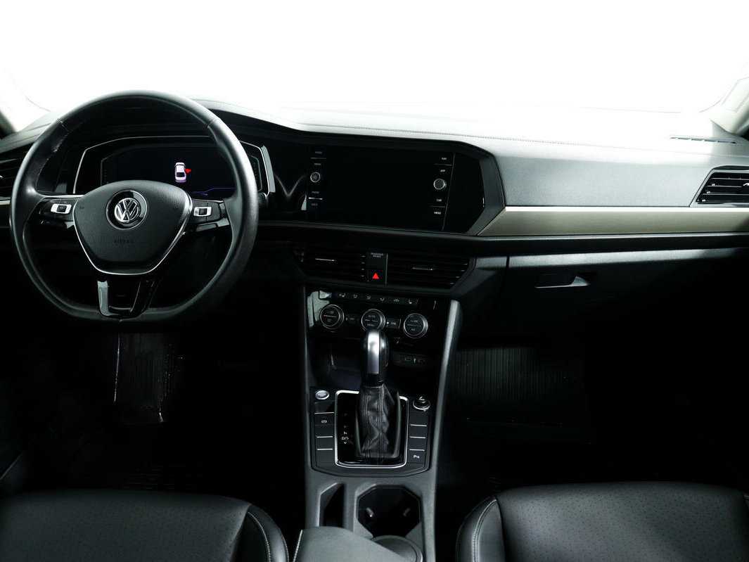 Volkswagen Jetta 2020 года с пробегом. Фото: #10