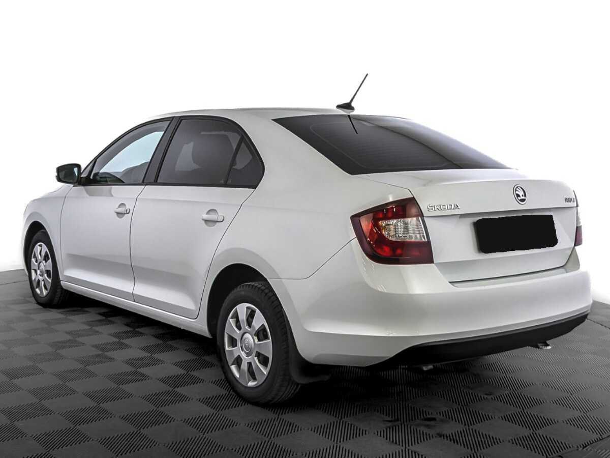 Skoda Rapid 2019 года с пробегом. Фото: #6