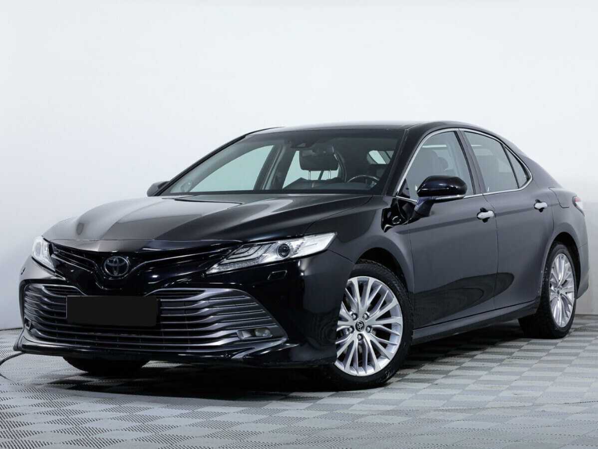 Toyota Camry 2019 года с пробегом. Посмотреть фото