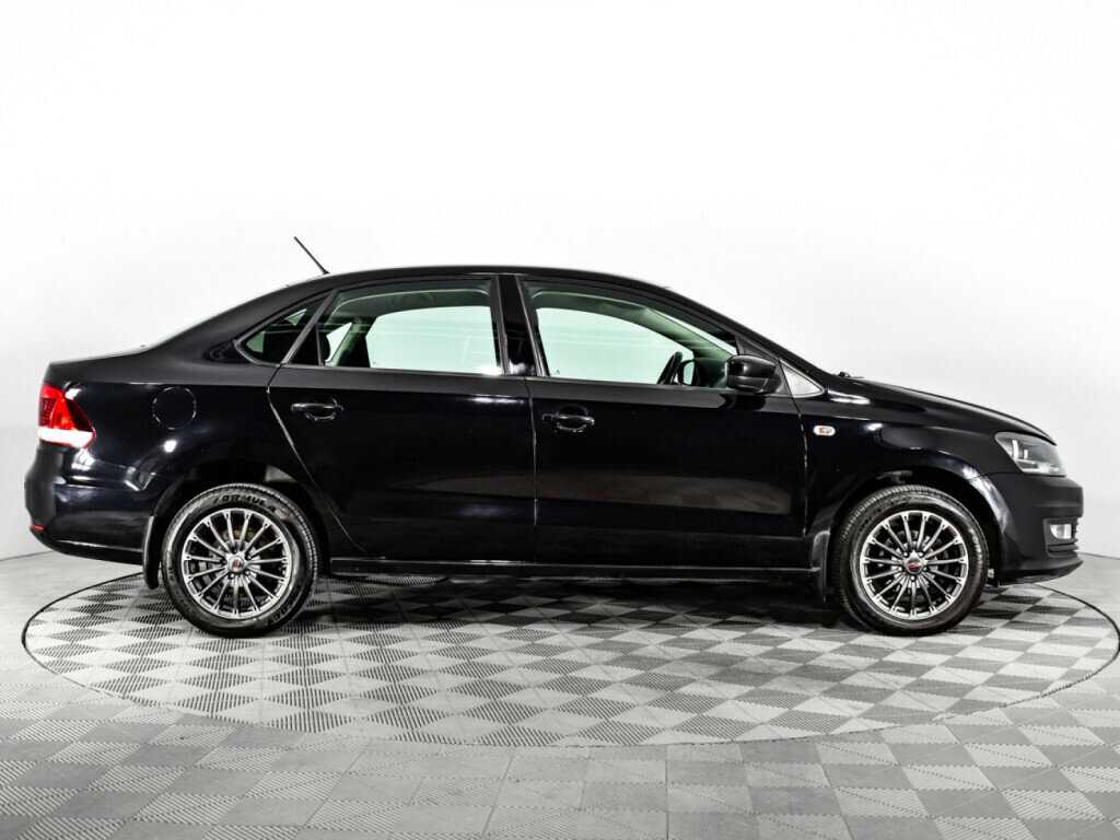 Volkswagen Polo 2015 года с пробегом. Фото: #3