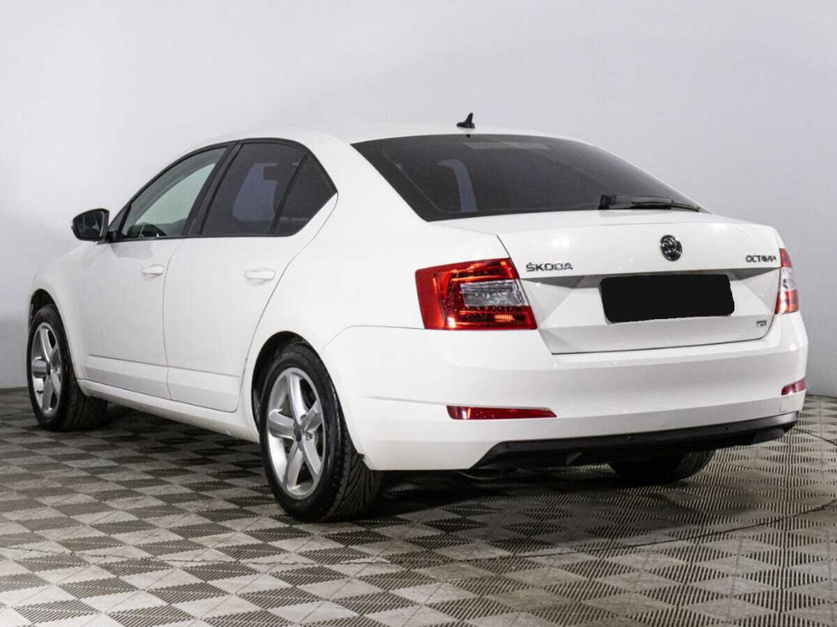 Skoda Octavia 2013 года с пробегом. Фото: #6