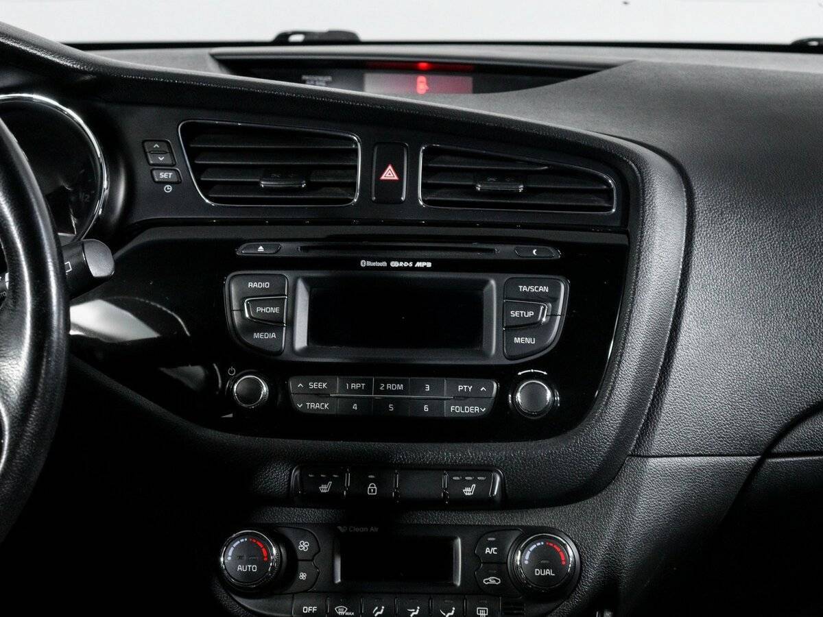 Kia Ceed 2012 года с пробегом. Фото: #13