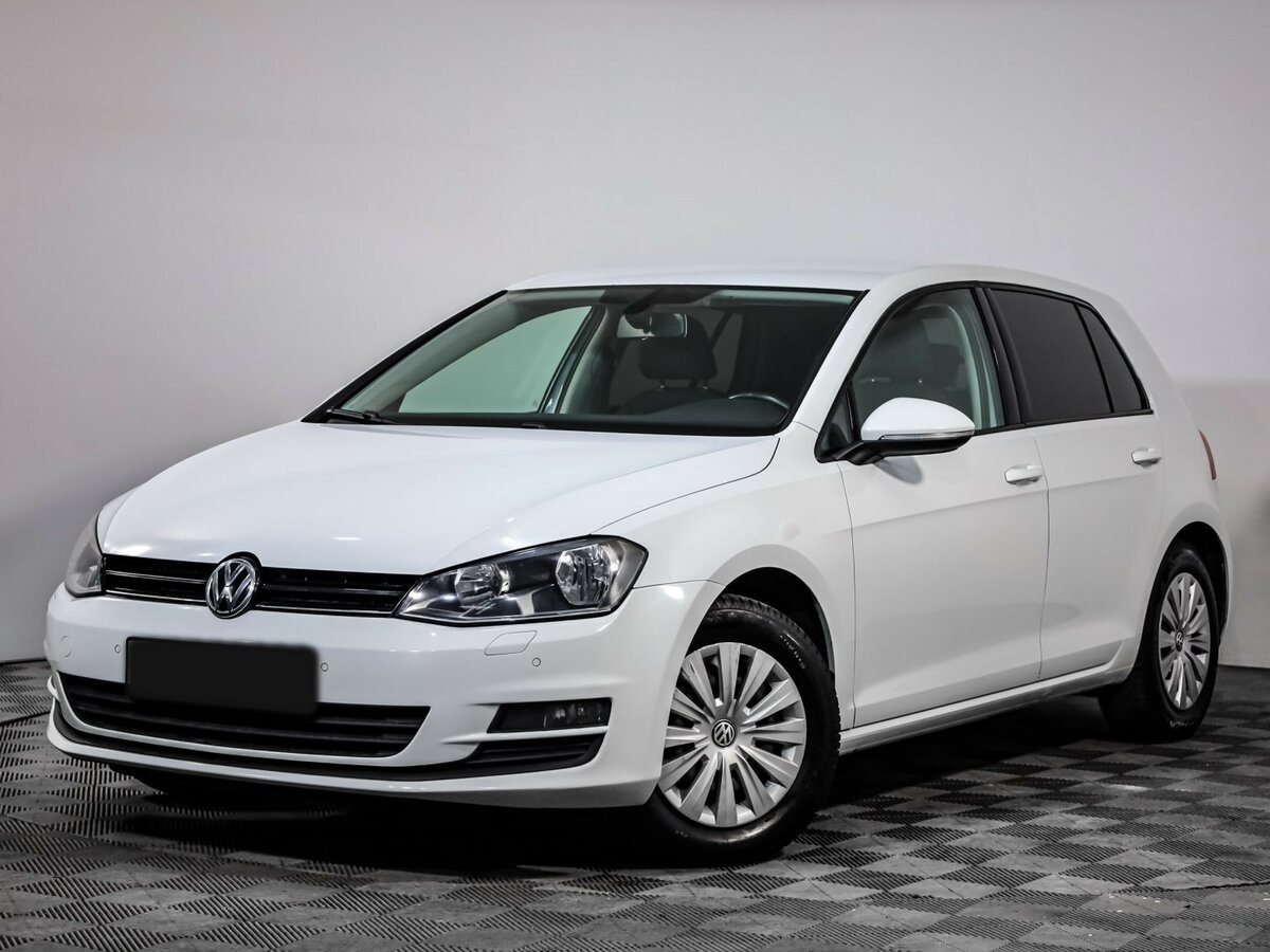Volkswagen Golf 2013 года с пробегом. Посмотреть фото