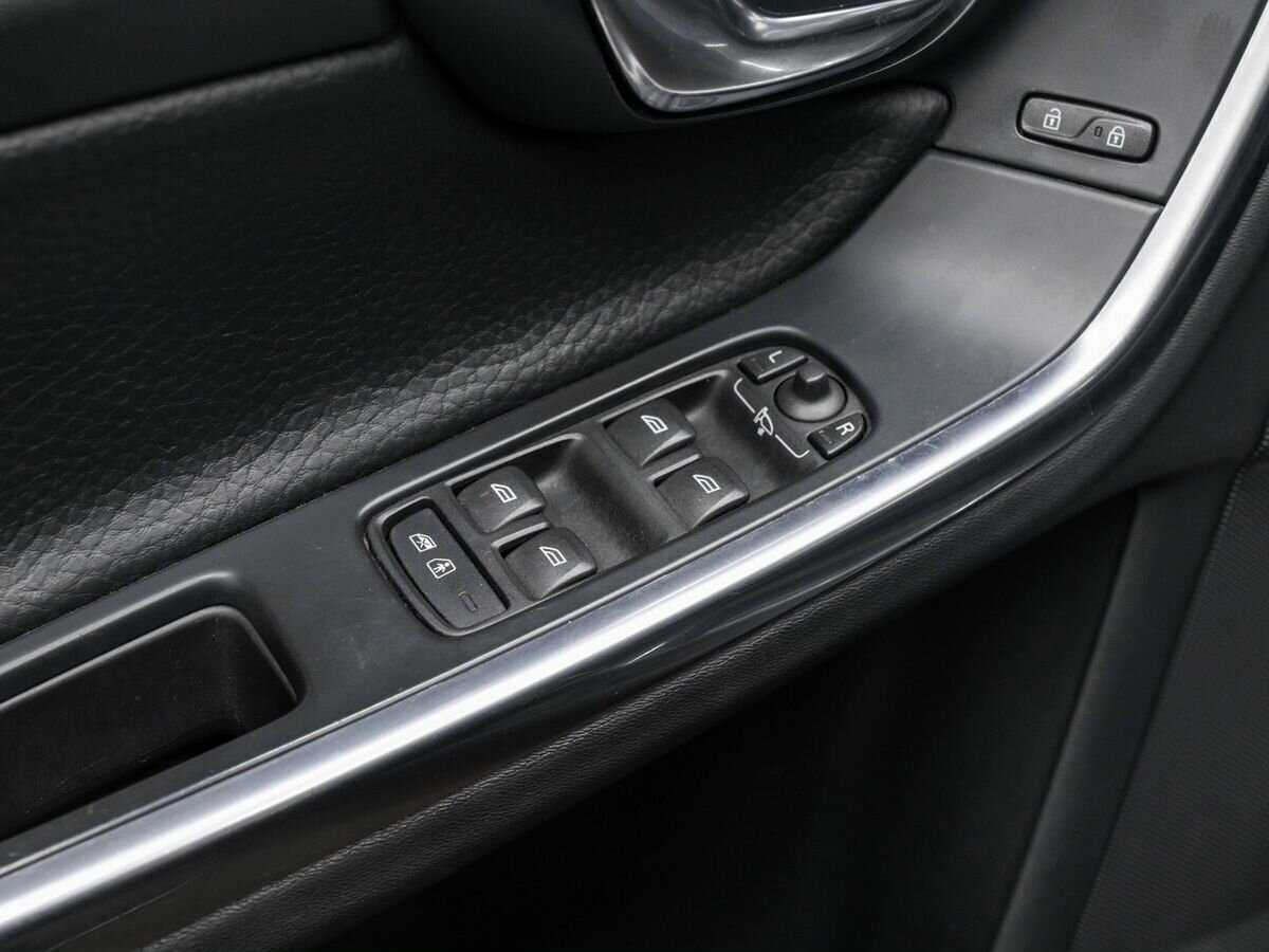 Volvo S60 2013 года с пробегом. Фото: #15
