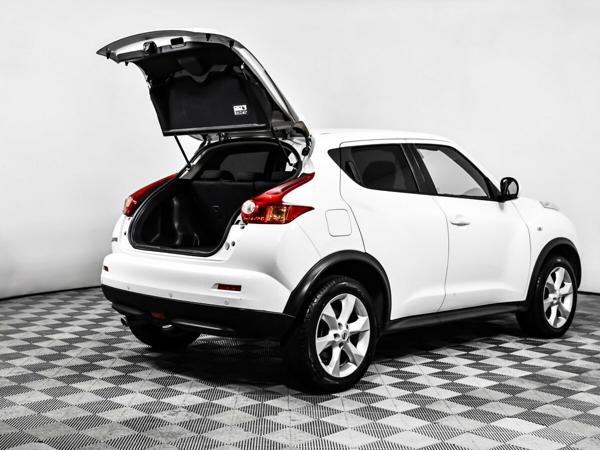 Nissan Juke 2012 года с пробегом. Фото: #13