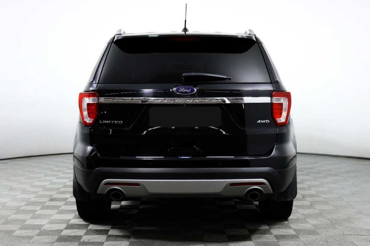 Ford Explorer 2015 года с пробегом. Фото: #5