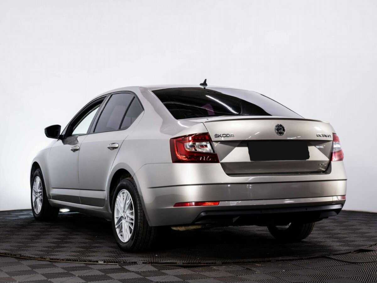 Skoda Octavia 2017 года с пробегом. Фото: #3