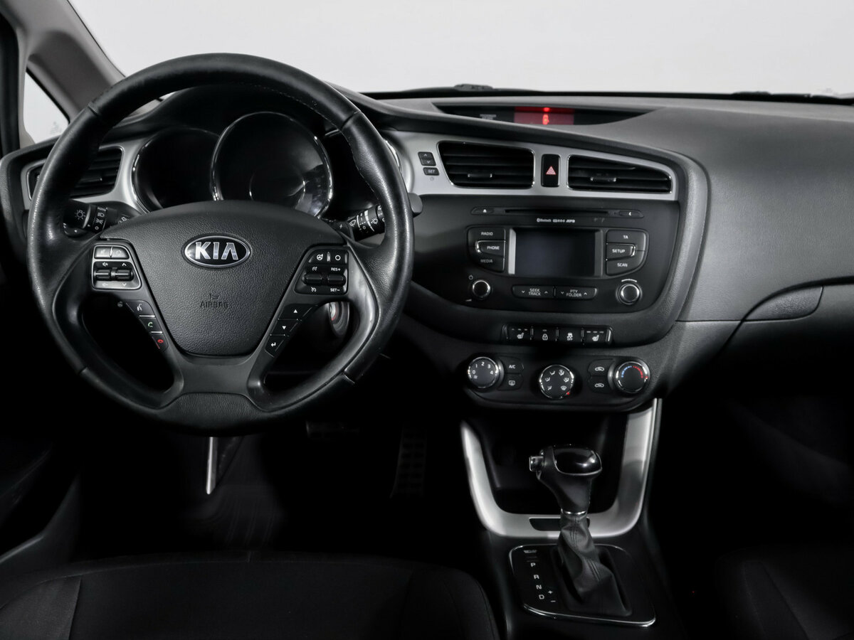 Kia Ceed 2014 года с пробегом. Фото: #9