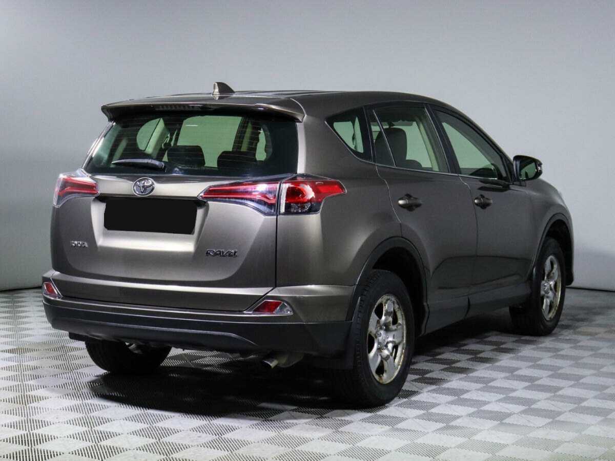 Toyota RAV4 2016 года с пробегом. Фото: #4