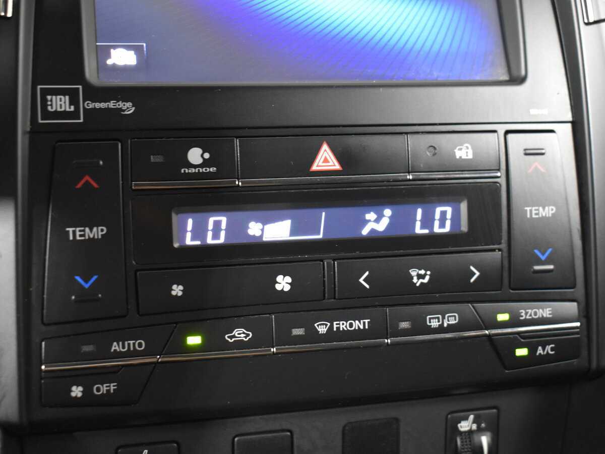 Toyota Camry 2015 года с пробегом. Фото: #16