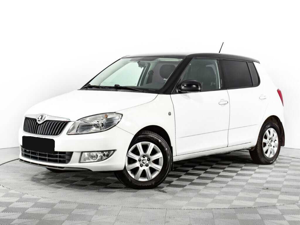 Skoda Fabia 2013 года с пробегом. Посмотреть фото
