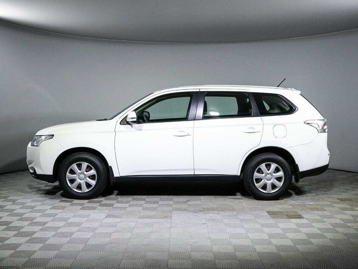 Mitsubishi Outlander 2013 года с пробегом. Фото: #7