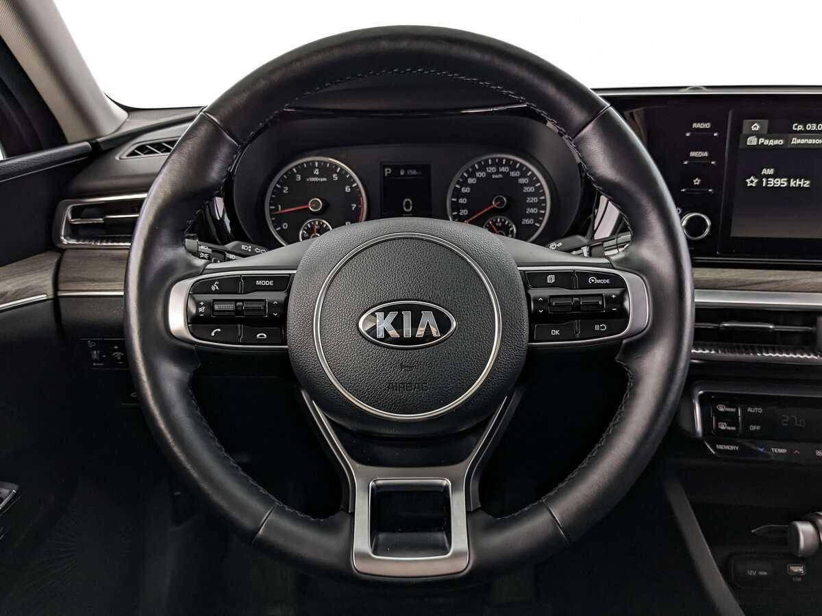 Kia K5 2021 года с пробегом. Фото: #17