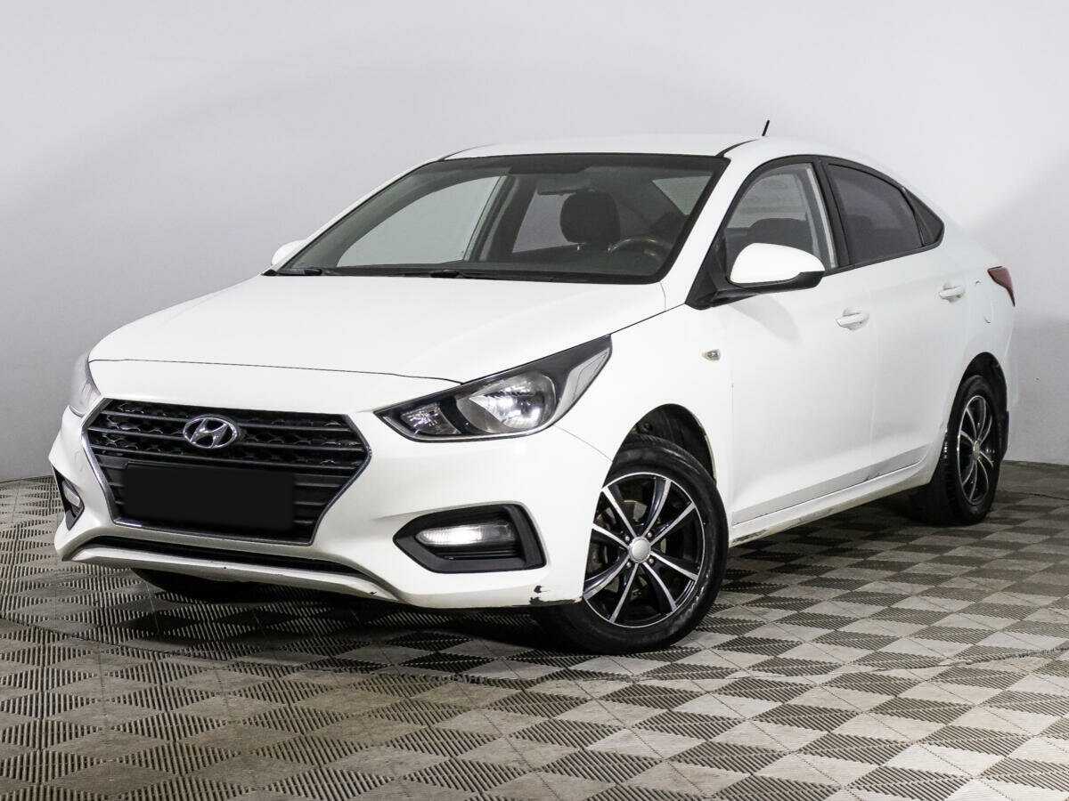 Hyundai Solaris 2017 года с пробегом. Посмотреть фото
