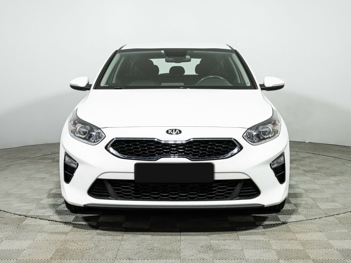 Kia Ceed 2019 года с пробегом. Фото: #1