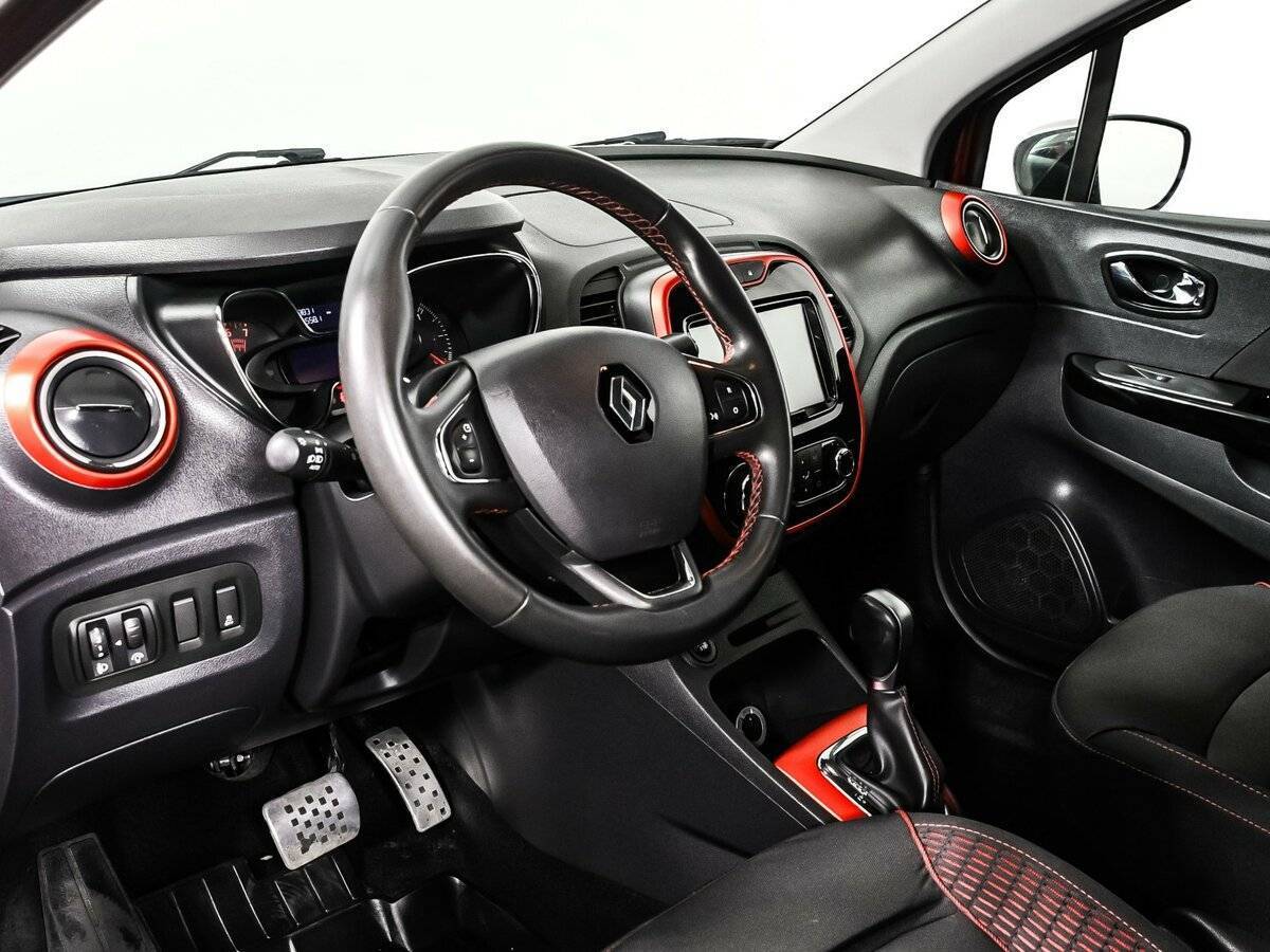 Renault Kaptur 2019 года с пробегом. Фото: #11