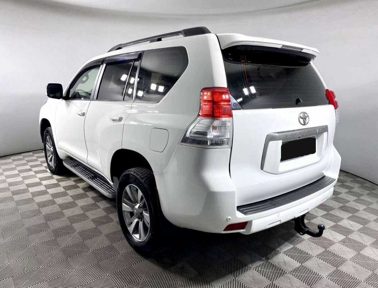 Toyota Land Cruiser Prado 2013 года с пробегом. Фото: #6